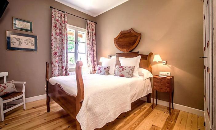 Bed and Breakfast Lhort De Sant Cebria Torroella de Fluvia Экстерьер фото