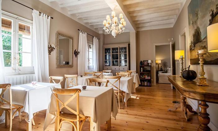 Bed and Breakfast Lhort De Sant Cebria Torroella de Fluvia Экстерьер фото