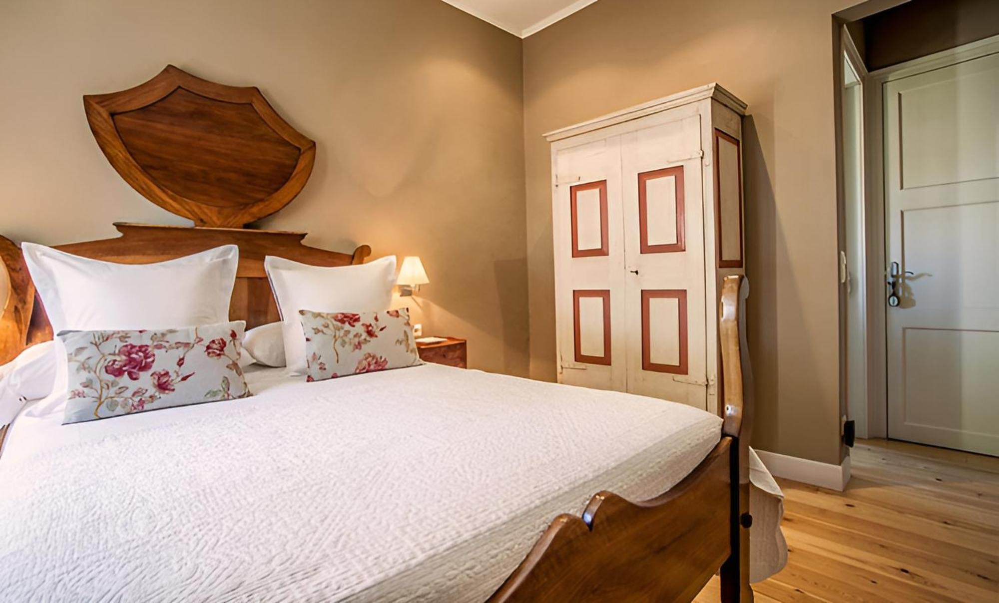 Bed and Breakfast Lhort De Sant Cebria Torroella de Fluvia Экстерьер фото