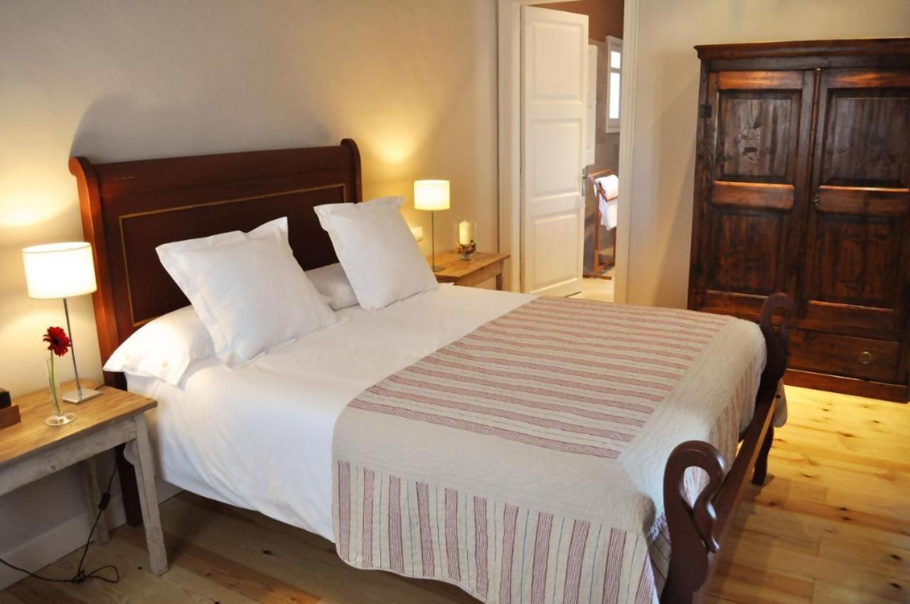Bed and Breakfast Lhort De Sant Cebria Torroella de Fluvia Экстерьер фото